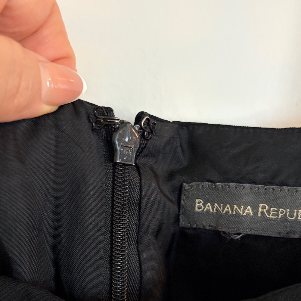 Banana Republic Black Sleeveless Romper | Wide Strap Back Zip - Picture 3 of 5